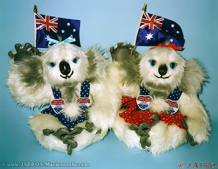 Baby-koala pair